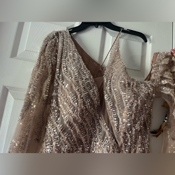 Rose Gold - Picture 4 of 4